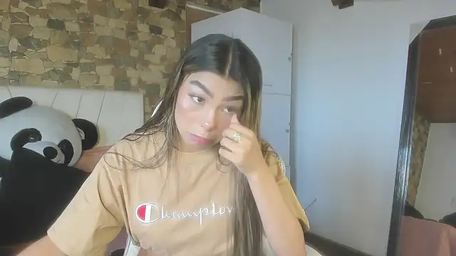 khaimi  online show from 04.15.26