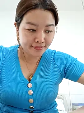 Jennie dogy online show from 04.11.26