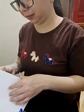 LiilyZi online show from 03.27.26