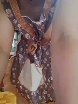 LiilyZi online show from 04.21.26