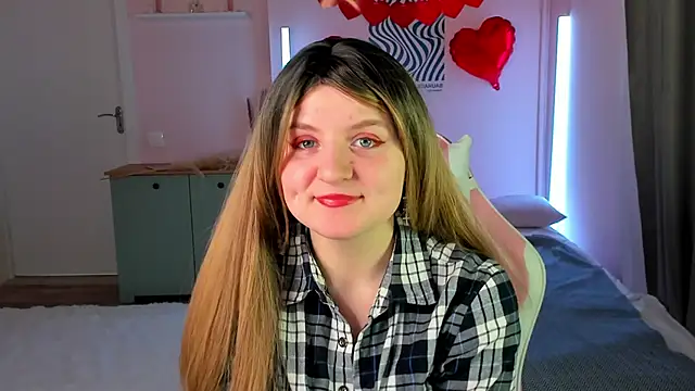 Snapshot of Maria_Rogers chatting on 02.20.26 Maria Rogers online show from 02.20.26