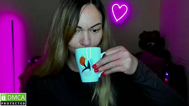 Snapshot of BlondMikey22 chatting on 02.24.26 BlondMikey22 online show from 02.24.26