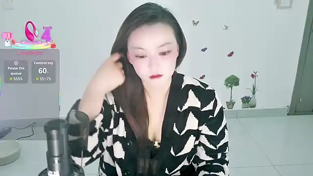 Snapshot of xiaomin-33 chatting on 02.07.26 xiaomin-33 online show from 02.07.26