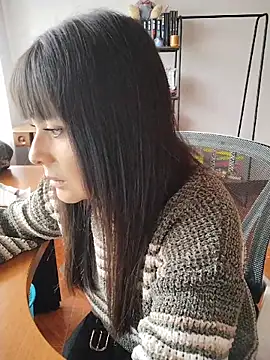 Lyonette reading1 online show from 03.18.26