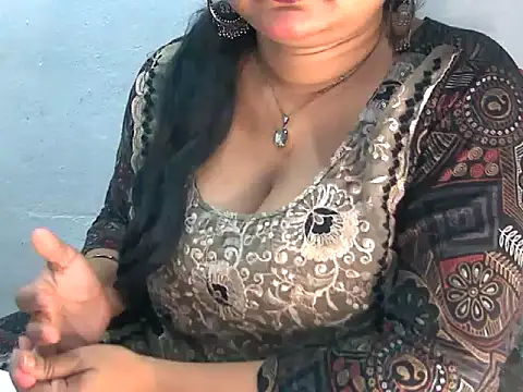 Snapshot of Saniya_K2 chatting on 08.07.26 Saniya K2 online show from 08.07.26