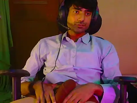 Snapshot of MorningLicker chatting on 02.19.26 MorningLicker online show from 02.19.26