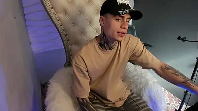 Snapshot of acxel_prescot chatting on 02.13.26 acxel prescot online show from 02.13.26