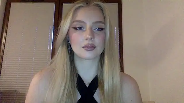 MayaWetDream online show from 04.12.26