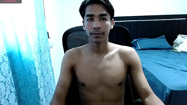 Pedestal diamant online show from 03.20.26