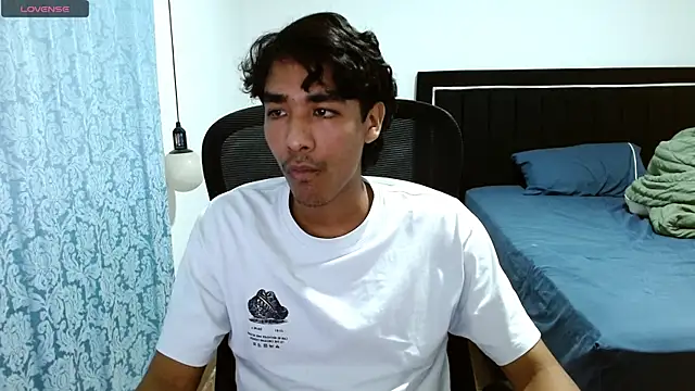 Pedestal diamant online show from 04.01.26