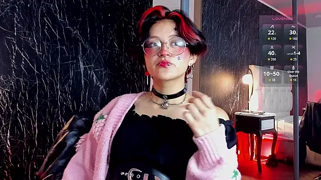 Snapshot of YuuMiko chatting on 02.26.26 YuuMiko online show from 02.26.26