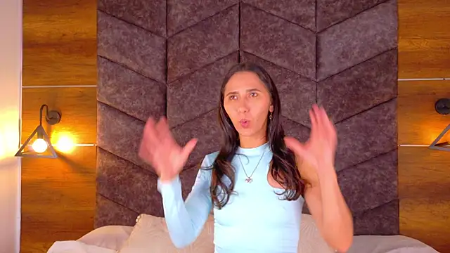 Snapshot of FernandaBrown__ chatting on 02.23.26 FernandaBrown online show from 02.23.26