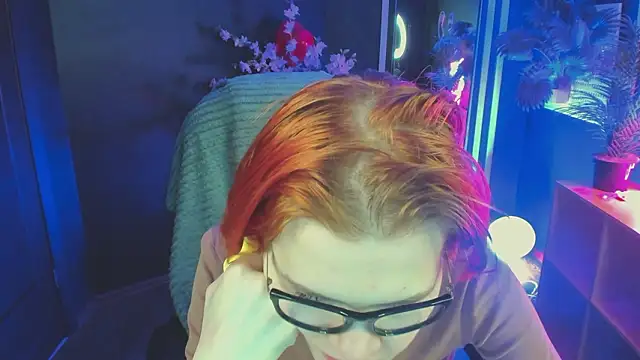 Snapshot of Ula_ulaa chatting on 02.17.26 Ula ulaa online show from 02.17.26