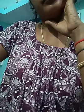 Snapshot of sweetAkhi chatting on 06.15.26 sweetAkhi online show from 06.15.26
