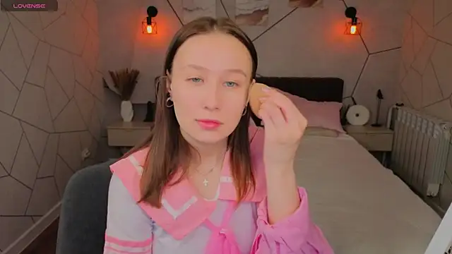  Kiki angel  online show from 04.14.26