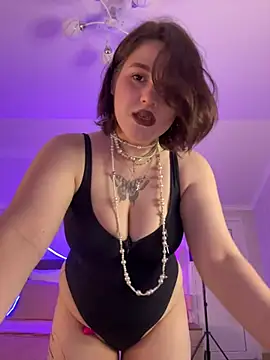 BunnyMelon online show from 04.17.26