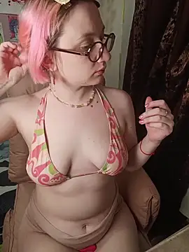 PinkyDavi online show from 04.12.26