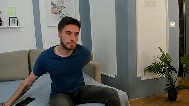 Snapshot of Harvey_Wiliams chatting on 03.03.26 Harvey Wiliams online show from 03.03.26