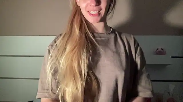 petiteetoile online show from 04.06.26