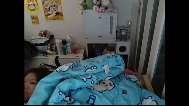 Snapshot of rie__123 chatting on 02.18.26 rie 123 online show from 02.18.26