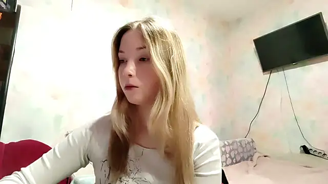 TiaBIanks online show from 03.14.26