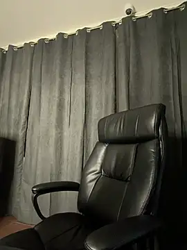 AmalliaJade online show from 02.27.26