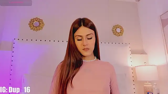 Snapshot of Zoe_star_ chatting on 02.12.26 Zoe star online show from 02.12.26