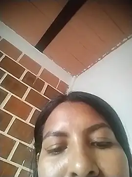 yericacaro online show from 02.11.26