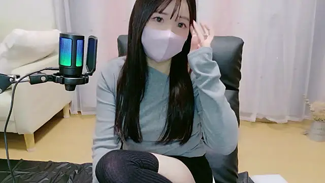 Sana 37  online show from 02.20.26