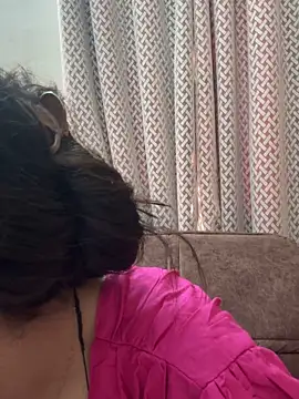 Snapshot of raavigirl chatting on 05.18.26 raavigirl online show from 05.18.26