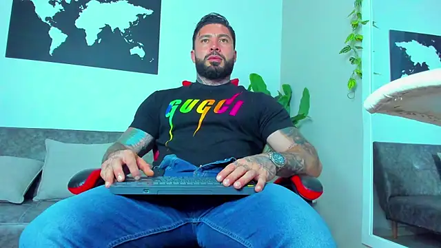 Alessrose online show from 04.15.26