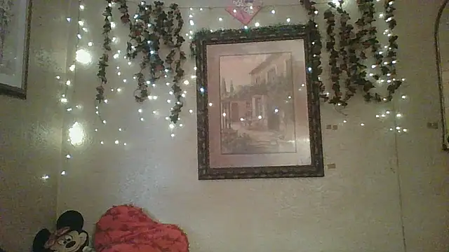 Snapshot of sillymillie4 chatting on 02.11.26 sillymillie4 online show from 02.11.26