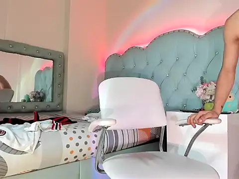 Snapshot of Apolo_Richards chatting on 02.13.26 Apolo Richards online show from 02.13.26