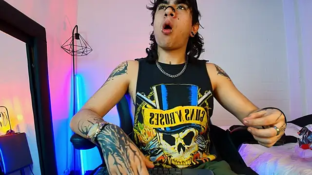 Axell Kussh online show from 03.28.26