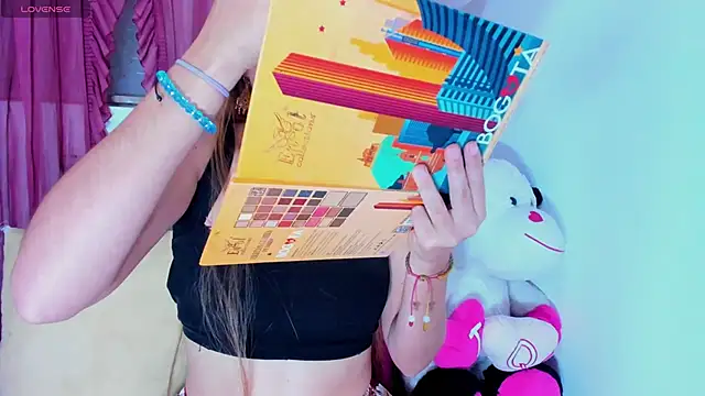 Snapshot of LINDSEY_HOT1 chatting on 02.16.26 LINDSEY HOT1 online show from 02.16.26