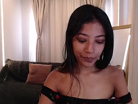 Snapshot of Scarleet_miaa chatting on 04.24.26 Scarleet miaa online show from 04.24.26