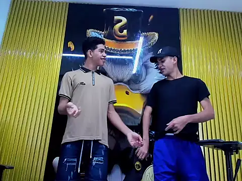 couplehot sex  online show from 02.21.26