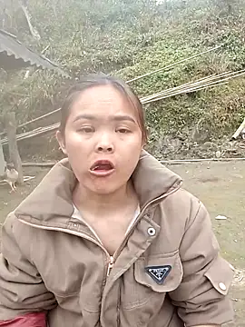 Snapshot of Luminana chatting on 02.22.26 Luminana online show from 02.22.26