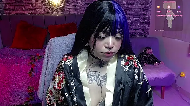 Snapshot of kyoko98 chatting on 04.24.26 kyoko98 online show from 04.24.26
