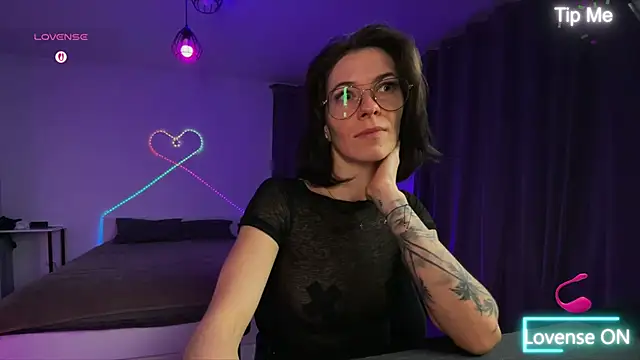 Katy Kar online show from 02.06.26