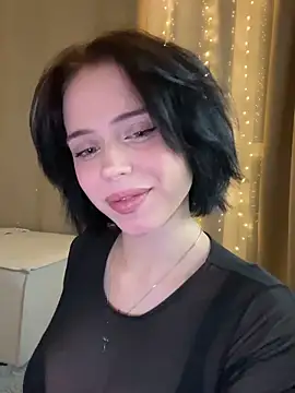  luna fox  online show from 02.15.26