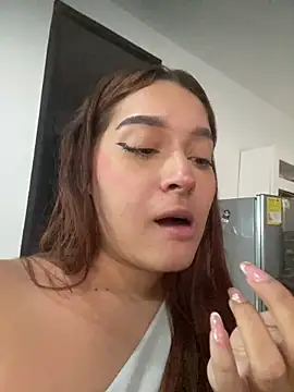 Snapshot of Emily_Harpeer chatting on 02.25.26 Emily Harpeer online show from 02.25.26