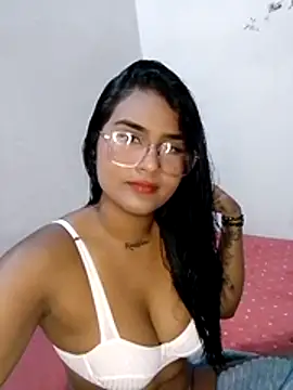 Snapshot of Zoe_Renata chatting on 02.13.26 Zoe Renata online show from 02.13.26