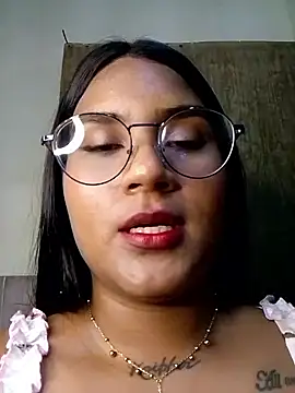 Snapshot of Zoe_Renata chatting on 06.19.26 Zoe Renata online show from 06.19.26