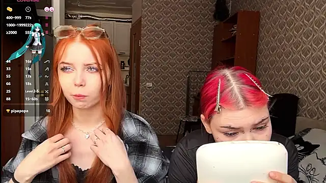 Snapshot of Veldenga chatting on 02.21.26 Veldenga online show from 02.21.26