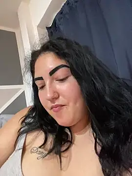Snapshot of Amber_Sinn chatting on 07.30.26 Amber Sinn online show from 07.30.26
