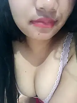 Snapshot of EliraMoon chatting on 02.21.26 EliraMoon online show from 02.21.26