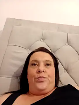 Snapshot of louisa36 chatting on 03.04.26 louisa36 online show from 03.04.26