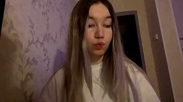 Snapshot of UrrKitty chatting on 02.17.26 UrrKitty online show from 02.17.26