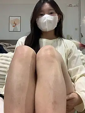 Snapshot of Rin-yiyi chatting on 02.12.26 Rin-yiyi online show from 02.12.26